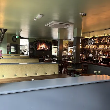 Dockers Inn-3